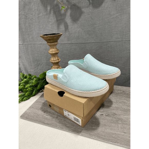 UGG Women's Delu Slide Flats - Sky 10 - Picture 1 of 5